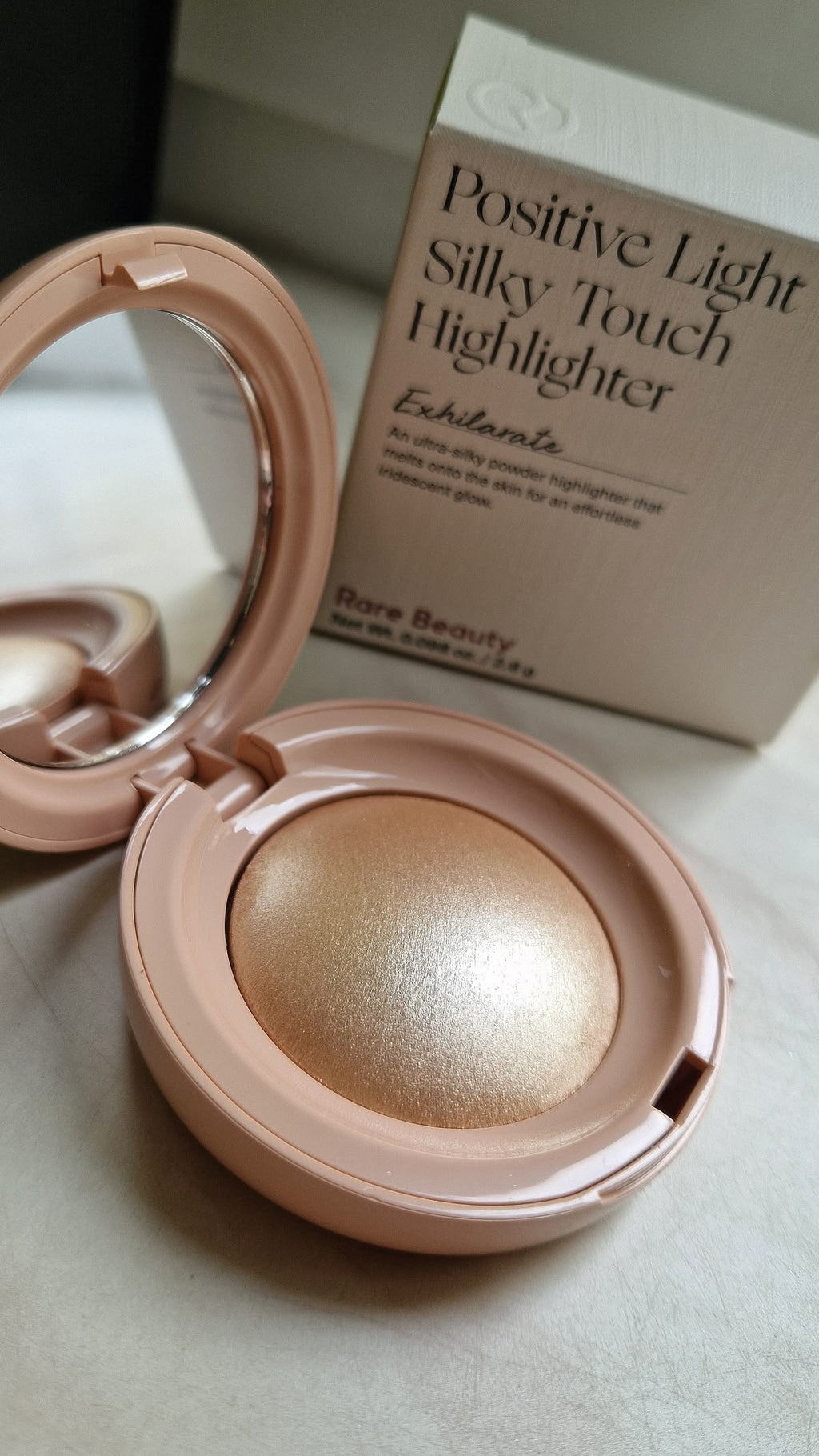 Rare Beauty Positive Light Silky Touch Highlighter