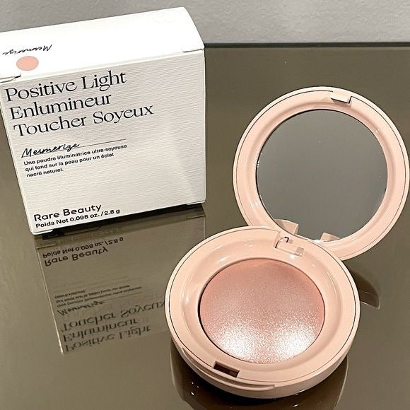 Rare Beauty Positive Light Silky Touch Highlighter